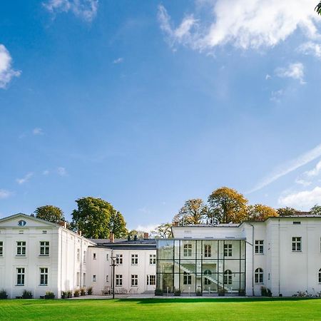 Kasztanowy Palac Swadzim Exterior photo